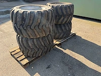 Wielen set graafmachine - afbeelding 7 van  14