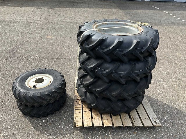 Wielenset t.b.v. minitractor - afbeelding 3 van  10