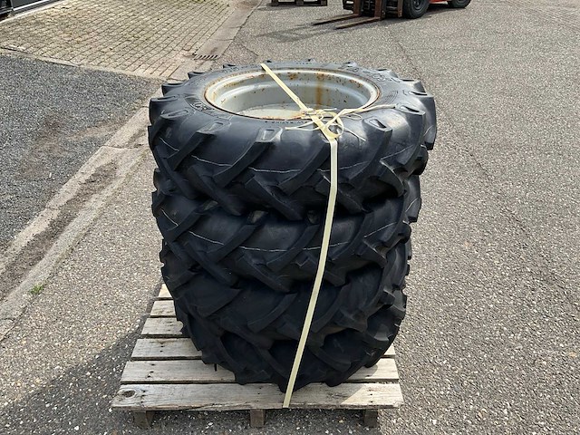 Wielenset t.b.v. minitractor - afbeelding 4 van  10