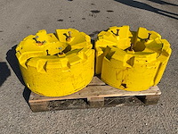 Wielgewichten ca. 700kg (2x) - afbeelding 1 van  4