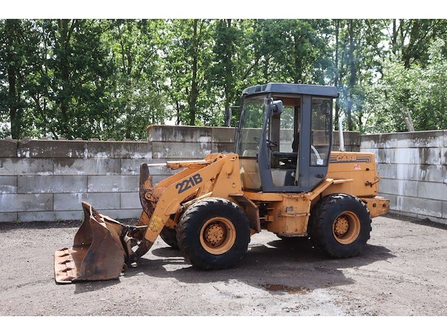 Wiellader case 221b diesel 38kw 1995 - afbeelding 1 van  1