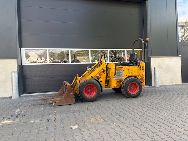 Wiellader knikmops 130 diesel 28kw 2007 - afbeelding 1 van  1