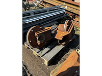 Wielstel met hydro aandrijving - afbeelding 2 van  2