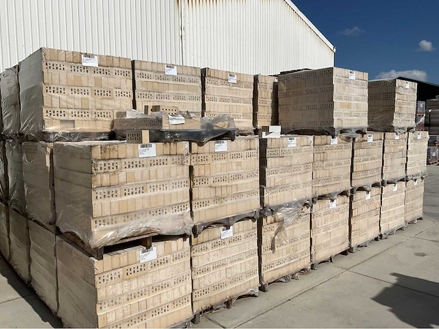 Wienerberger - strengpers - strengpers bakstenen - stones & bricks (43500x) - afbeelding 4 van  8