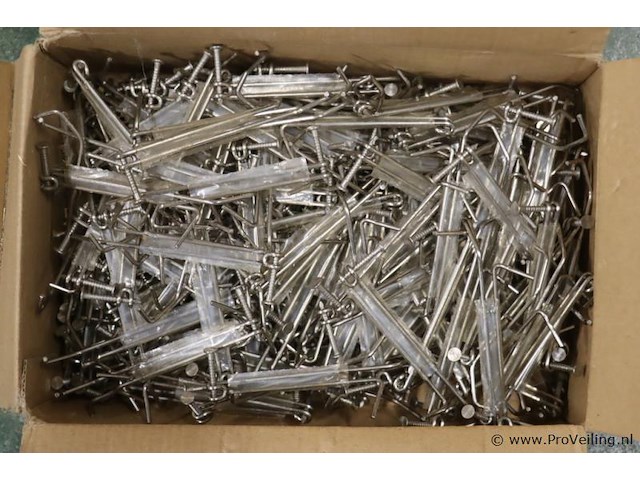 Wienerberger bevestigingsmaterialen o.a. dakpanhaken - 3 doosjes - afbeelding 4 van  6