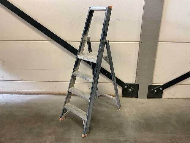 Wienese master 1x4 bordestrap - afbeelding 1 van  1