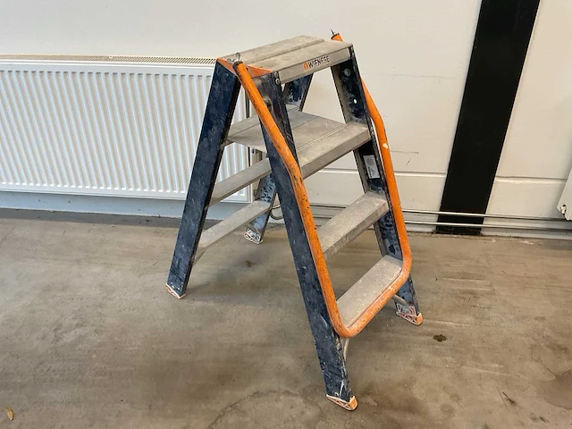 Wienese master 2x4 dubbele trap - afbeelding 1 van  1