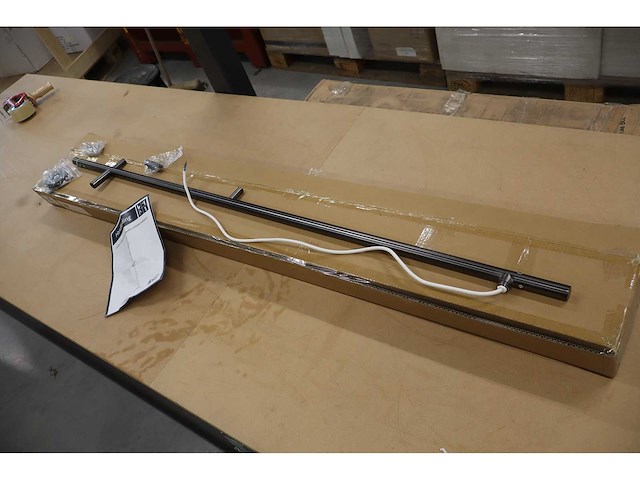 Wiesbaden - callista - elektrische handdoekradiator (staaf) - afbeelding 2 van  2
