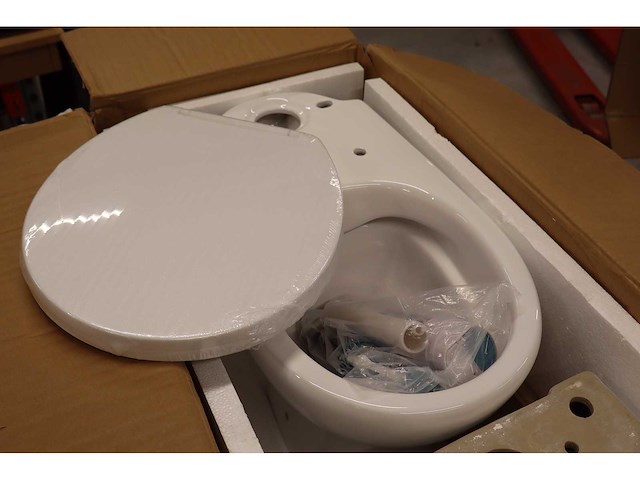 Wiesbaden - rimless pk - duoblok toilet staand - afbeelding 2 van  8