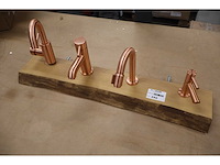 Wiesbaden - wastafelkranen showroom - afbeelding 1 van  5