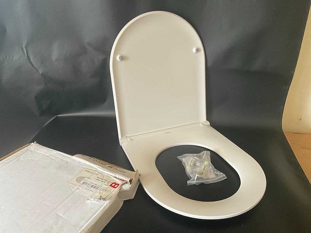 Wiesbaden flatline toiletzitting softclose en quick release - afbeelding 2 van  2