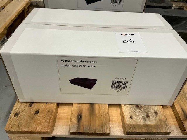 Wiesbaden fontein (9x) - afbeelding 1 van  7