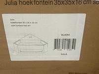 Wiesbaden julia hoek fontein mat wit 36.4084 - afbeelding 3 van  3
