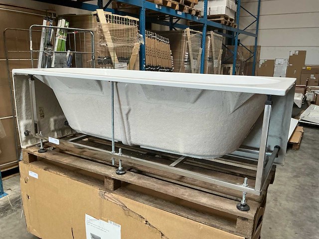 Wiesbaden ligbad 180cm - afbeelding 3 van  4