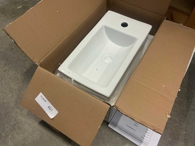 Wiesbaden solid surface fontein rechts - afbeelding 1 van  2