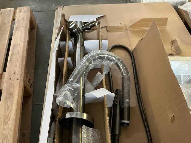 Wiesbaden vrijstaande badkraan - afbeelding 2 van  3