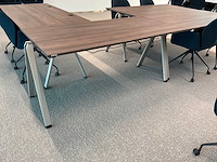 Wiesner hager yuno conferentietafels met stoelen - afbeelding 2 van  9