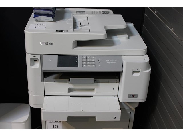 Wifi kleurenprinter brother mfc-j5955dw met enkele extra toners. - afbeelding 1 van  3