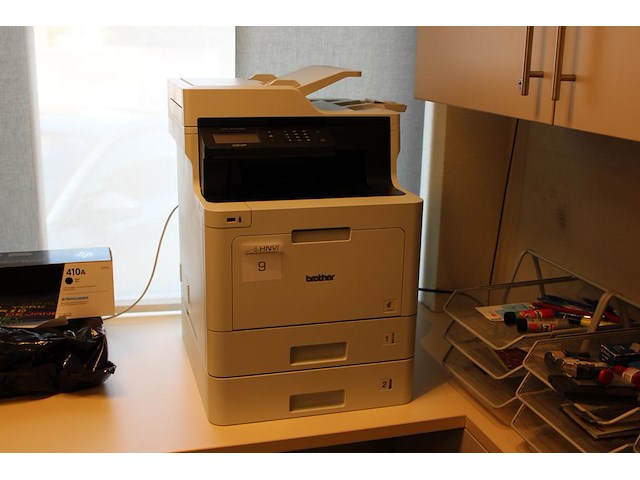 Wifi printer brother type dcp-l8410cdw met twee papierladen en extra toner. - afbeelding 1 van  5