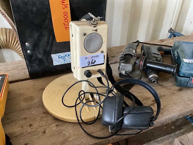 Wigersma en sikkema elektronische luister-/versterkereenheid - afbeelding 1 van  4