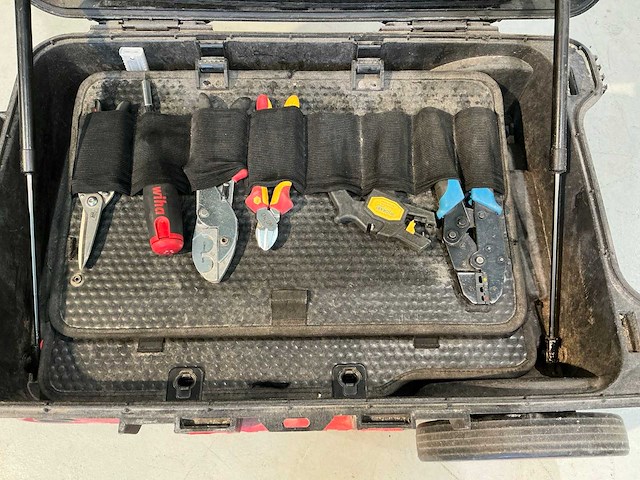 Wiha gevulde gereedschapskoffer - afbeelding 2 van  8