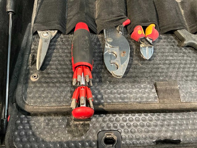 Wiha gevulde gereedschapskoffer - afbeelding 3 van  8