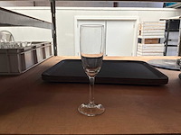 Wijn- en champagneglazen (1400x) - afbeelding 4 van  7