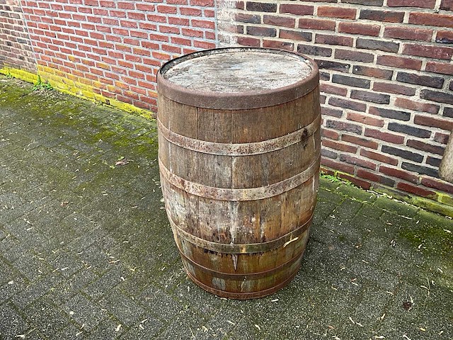 Wijnvat - afbeelding 1 van  4