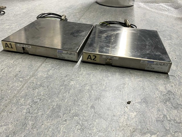 Wika gcs-1-a gas cylinder precisieweegschaal (2x) - afbeelding 1 van  5