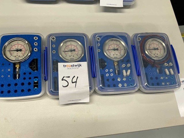 Wika gevulde drukmeter en837-1 5 bar/vacuum (4x) - afbeelding 1 van  4