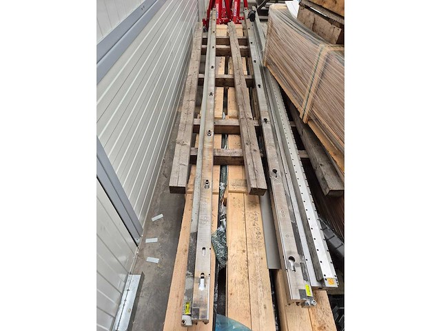 Wila - cnc press brake - 2023 - afbeelding 1 van  3