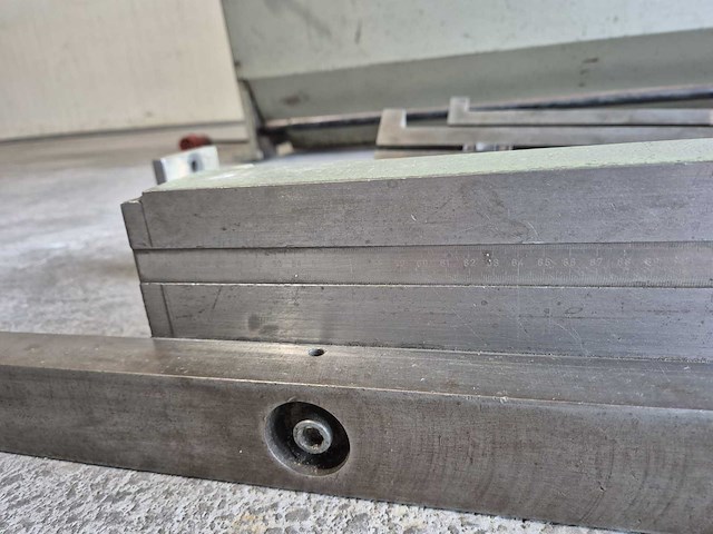 Wila - hs 205-4 - hydraulische plaatschaar met inloop beveiliging - afbeelding 16 van  18