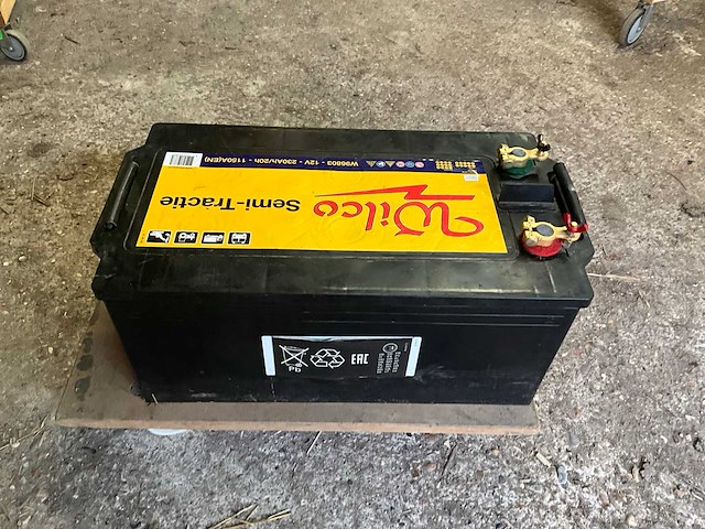 Wilco semi-tractie 12v-230ah-1150a accu - afbeelding 4 van  5