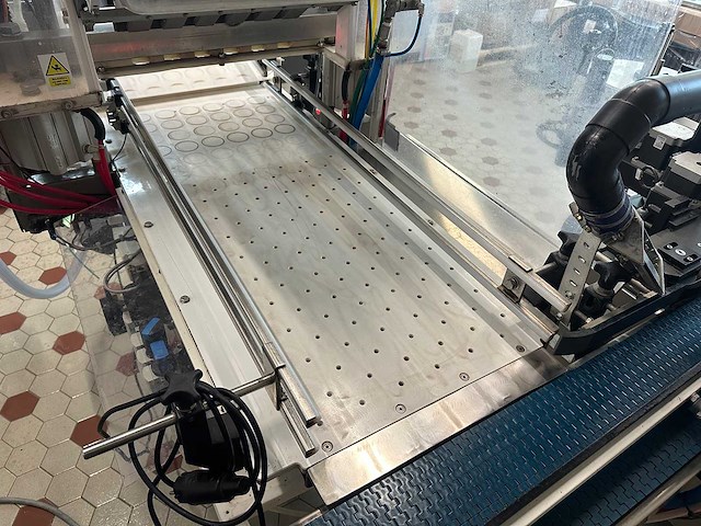 Wild goose filling - 2022 - meheen m6 - flessenvulmachine - afbeelding 9 van  11