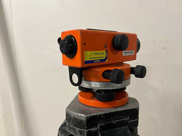 Wild nk1 waterpasinstrument / kijker met meetlat - afbeelding 3 van  7