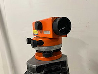 Wild nk1 waterpasinstrument / kijker met meetlat - afbeelding 4 van  7