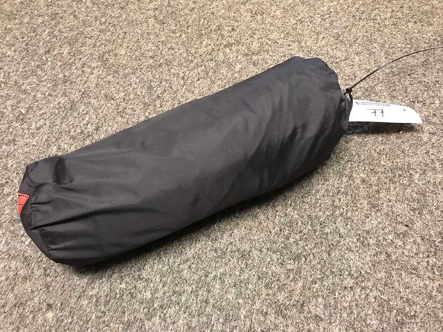 Wilderness equipment bug dome kampeertent - afbeelding 1 van  2