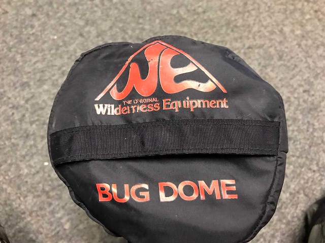 Wilderness equipment bug dome kampeertent - afbeelding 2 van  2
