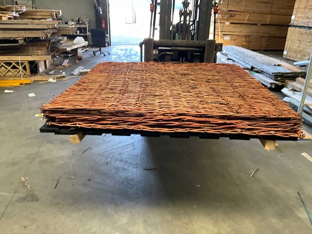 Wilgenteen tuinscherm "stingray" - 180x180 cm (4x) - afbeelding 1 van  9