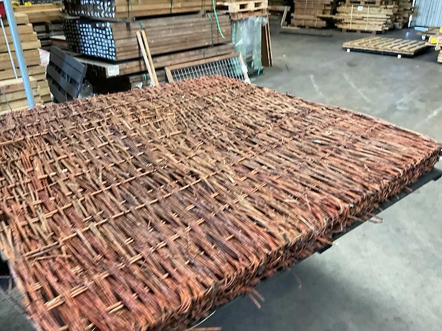 Wilgenteen tuinscherm "stingray" - 180x180 cm (4x) - afbeelding 4 van  9