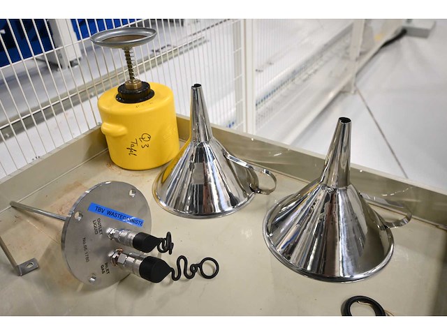 Wilhelm schmidt canister spoelblokken en toebehoren set - afbeelding 6 van  9