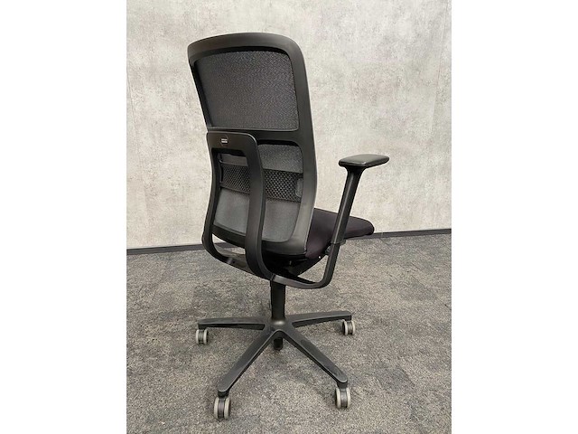 Wilkahn trimension 2022 - ergonomische bureaustoel - afbeelding 14 van  16