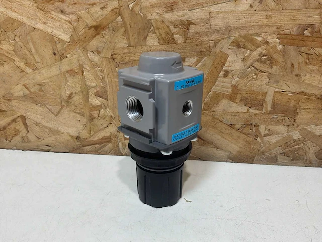 Wilkerson r18-c4-d000b regelaar 1/2’’ bspp (3x) - afbeelding 5 van  7