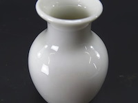 Willemse aardewerk vaasje - afbeelding 2 van  3