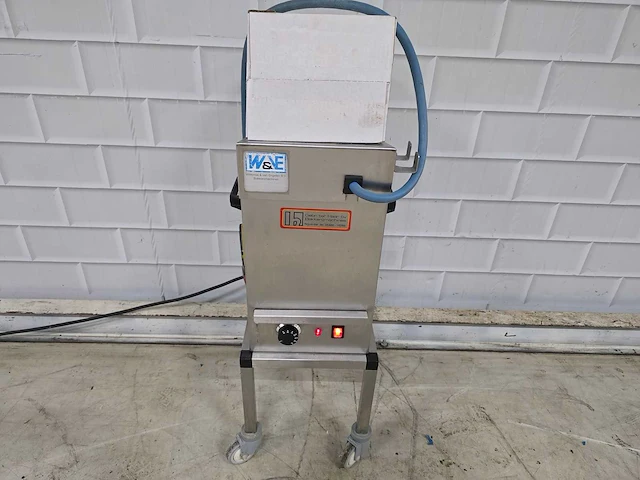 Willemse en van engelen rvs - table top - gelei spuitmachine - afbeelding 1 van  9