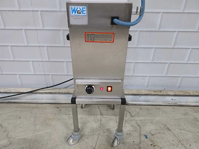 Willemse en van engelen rvs - table top - gelei spuitmachine - afbeelding 2 van  9