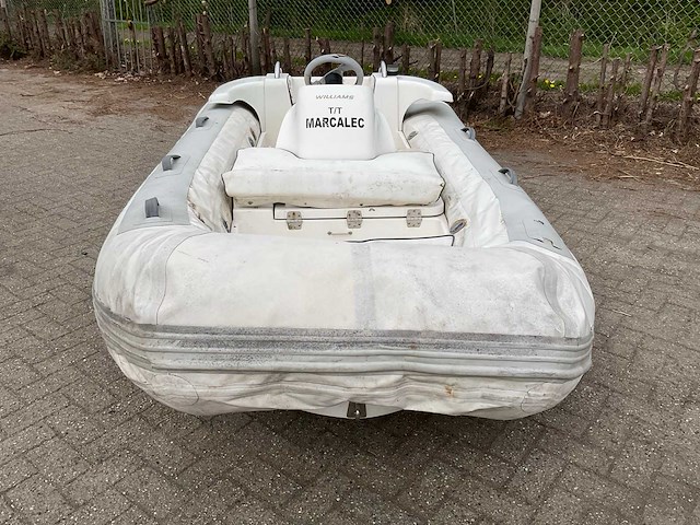 Williams turbojet tender speedboot - afbeelding 9 van  16
