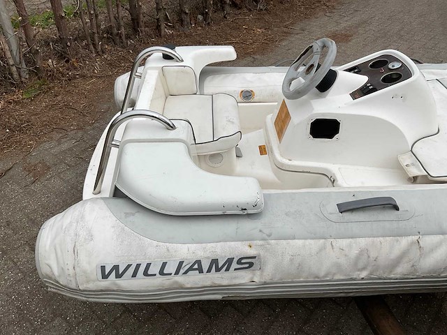 Williams turbojet tender speedboot - afbeelding 13 van  16