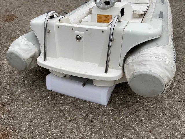 Williams turbojet tender speedboot - afbeelding 16 van  16