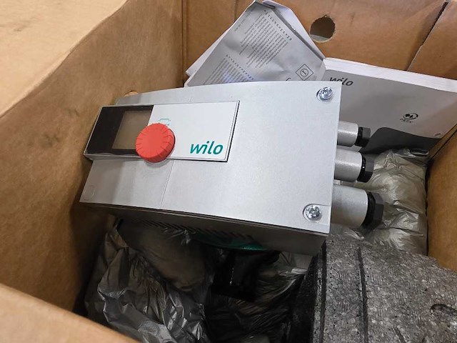 Wilo - stratos 25 / 1-6 - waterpomp (2x) - afbeelding 2 van  3